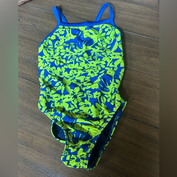 Speedo Other - Speedo girls size 12 bathing suit
